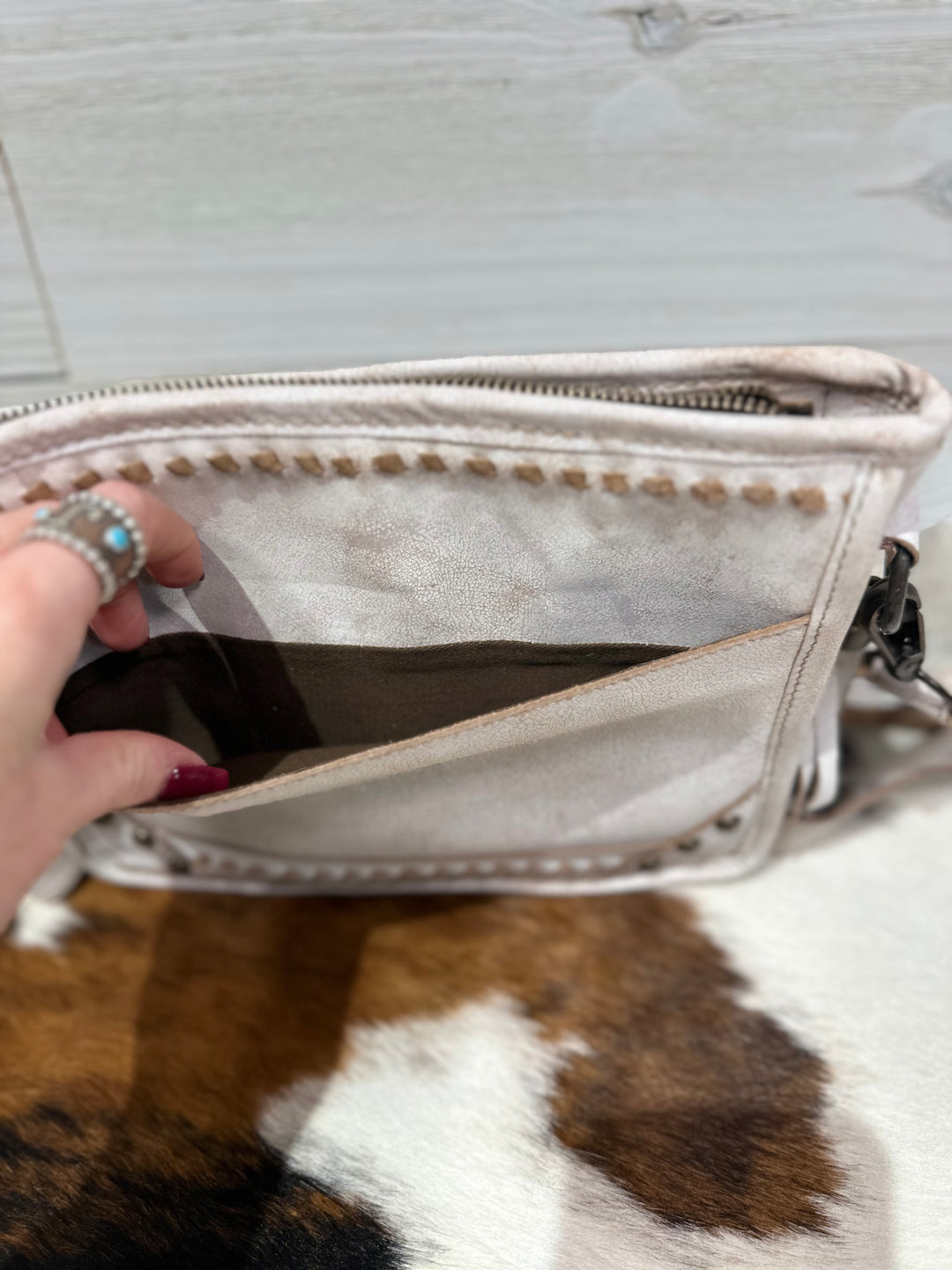 The Cremello Mae Crossbody