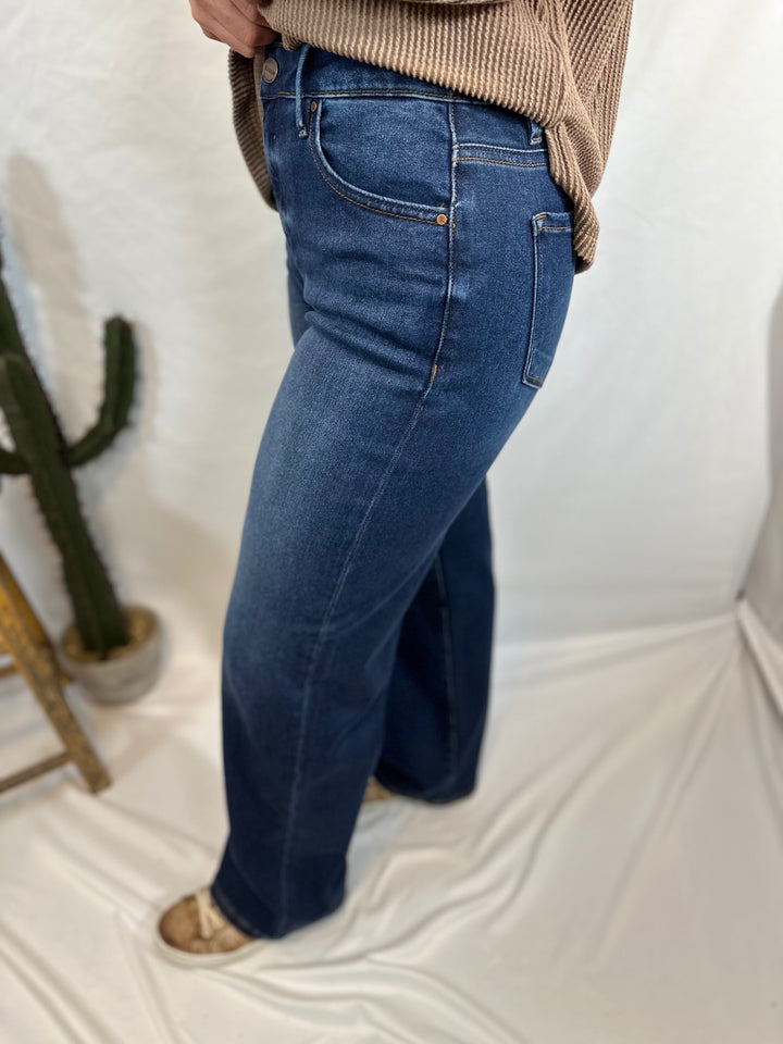 The Kenny Mid Rise Wide Baggy Jeans